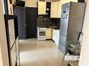 2-к квартира, вторичка, 56м2, 1/3 этаж