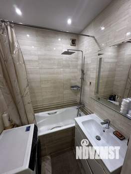 2-к квартира, вторичка, 65м2, 5/17 этаж