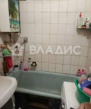 2-к квартира, вторичка, 46м2, 1/5 этаж