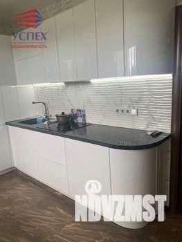 2-к квартира, вторичка, 64м2, 7/18 этаж