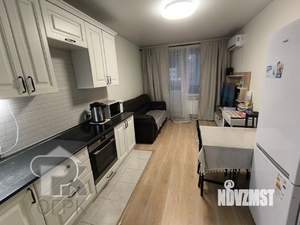 Студия квартира, вторичка, 39м2, 3/18 этаж