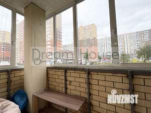 2-к квартира, вторичка, 65м2, 1/17 этаж