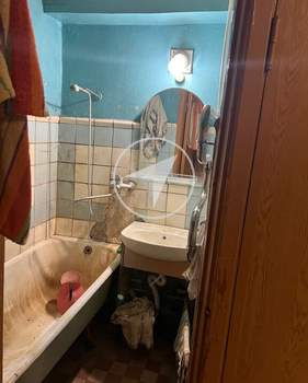 3-к квартира, вторичка, 62м2, 1/5 этаж