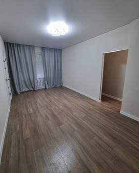 2-к квартира, вторичка, 45м2, 1/3 этаж