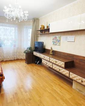 3-к квартира, вторичка, 86м2, 9/17 этаж