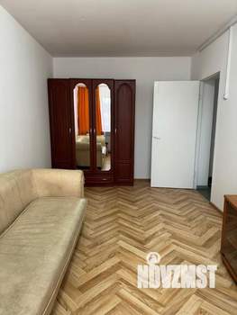 2-к квартира, вторичка, 50м2, 1/10 этаж