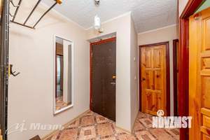 2-к квартира, вторичка, 40м2, 1/5 этаж