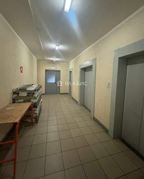 3-к квартира, вторичка, 100м2, 12/25 этаж