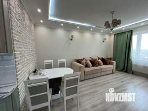 3-к квартира, вторичка, 70м2, 11/17 этаж