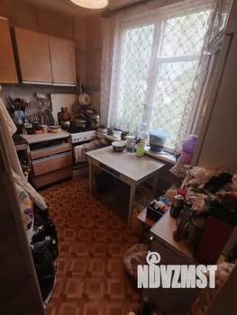 3-к квартира, вторичка, 61м2, 5/5 этаж