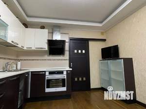 2-к квартира, вторичка, 64м2, 14/14 этаж