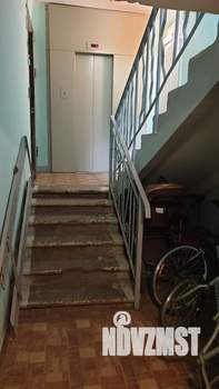 2-к квартира, вторичка, 40м2, 1/9 этаж