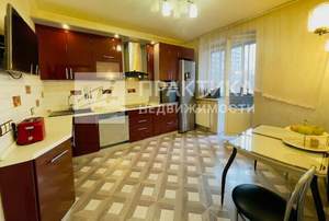 2-к квартира, вторичка, 69м2, 3/19 этаж