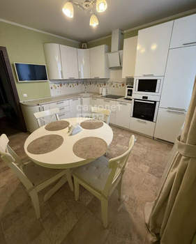 3-к квартира, вторичка, 95м2, 3/25 этаж