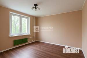 4-к квартира, вторичка, 64м2, 3/9 этаж