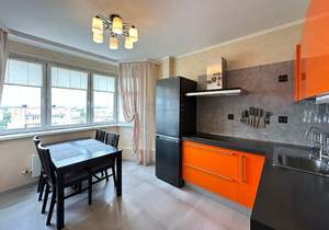 2-к квартира, вторичка, 70м2, 14/17 этаж