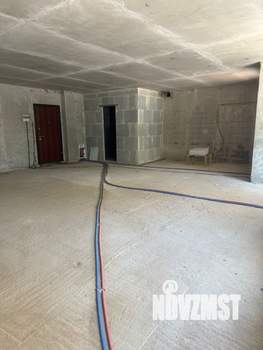 2-к квартира, вторичка, 76м2, 1/6 этаж