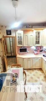 2-к квартира, вторичка, 65м2, 10/17 этаж