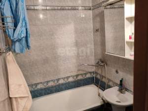 2-к квартира, вторичка, 43м2, 1/5 этаж