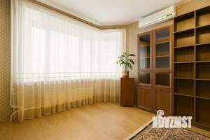 2-к квартира, вторичка, 64м2, 10/13 этаж