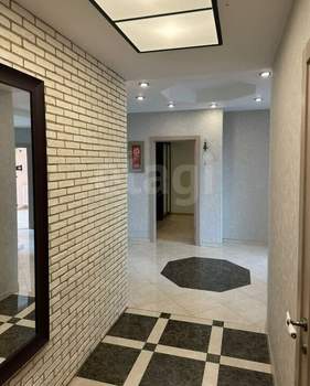 4-к квартира, вторичка, 101м2, 14/25 этаж
