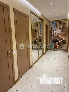 2-к квартира, вторичка, 73м2, 8/17 этаж