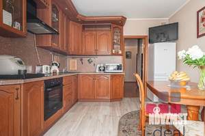 2-к квартира, вторичка, 63м2, 8/17 этаж