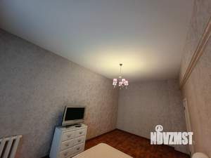 2-к квартира, вторичка, 58м2, 1/5 этаж