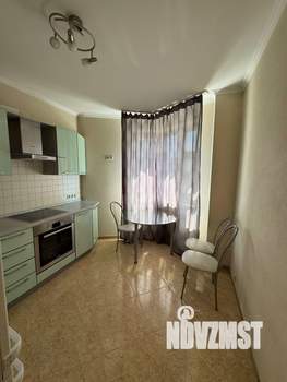 1-к квартира, вторичка, 40м2, 8/17 этаж