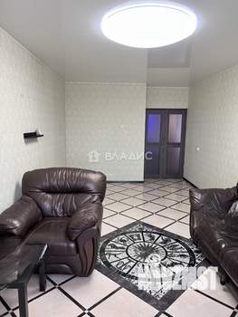 3-к квартира, вторичка, 95м2, 10/17 этаж