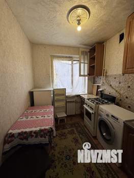 3-к квартира, вторичка, 56м2, 1/9 этаж