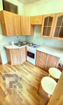 2-к квартира, вторичка, 42м2, 1/5 этаж