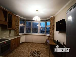 2-к квартира, вторичка, 60м2, 2/17 этаж