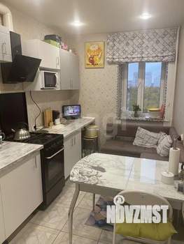 4-к квартира, вторичка, 77м2, 9/9 этаж