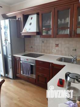 2-к квартира, вторичка, 70м2, 13/17 этаж