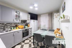3-к квартира, вторичка, 71м2, 2/19 этаж