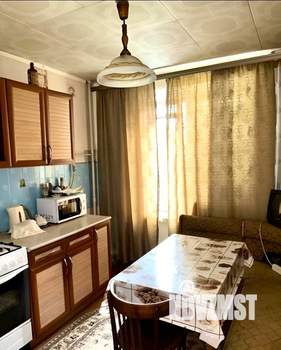 3-к квартира, вторичка, 65м2, 8/9 этаж