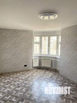 2-к квартира, вторичка, 63м2, 13/25 этаж