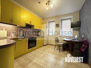 2-к квартира, вторичка, 65м2, 1/17 этаж