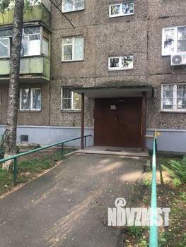 2-к квартира, вторичка, 45м2, 1/5 этаж