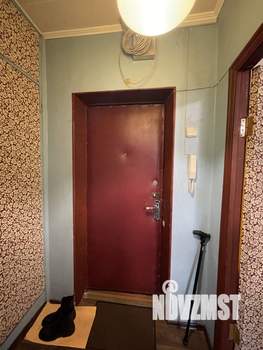 1-к квартира, вторичка, 33м2, 9/9 этаж