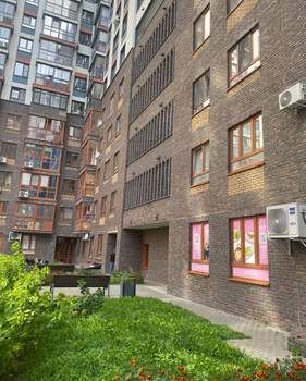 2-к квартира, вторичка, 42м2, 14/23 этаж