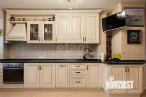 2-к квартира, вторичка, 64м2, 10/13 этаж