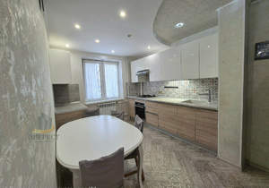 4-к квартира, вторичка, 110м2, 1/9 этаж