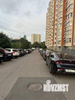 2-к квартира, вторичка, 63м2, 10/17 этаж
