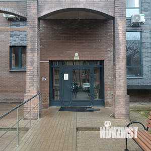 2-к квартира, вторичка, 55м2, 1/17 этаж