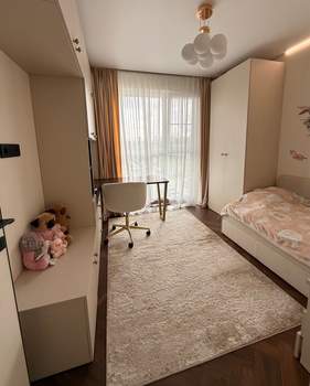 4-к квартира, вторичка, 70м2, 2/9 этаж