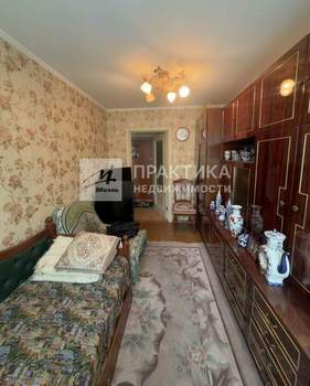 2-к квартира, вторичка, 45м2, 3/5 этаж