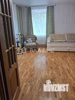 2-к квартира, вторичка, 64м2, 1/7 этаж