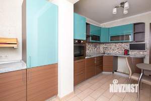 2-к квартира, вторичка, 57м2, 9/17 этаж
